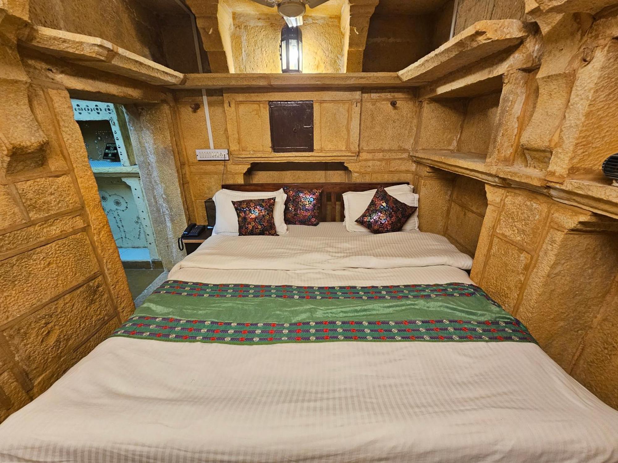 Desert Haveli Guest House Dzsaiszalmer Szoba fotó