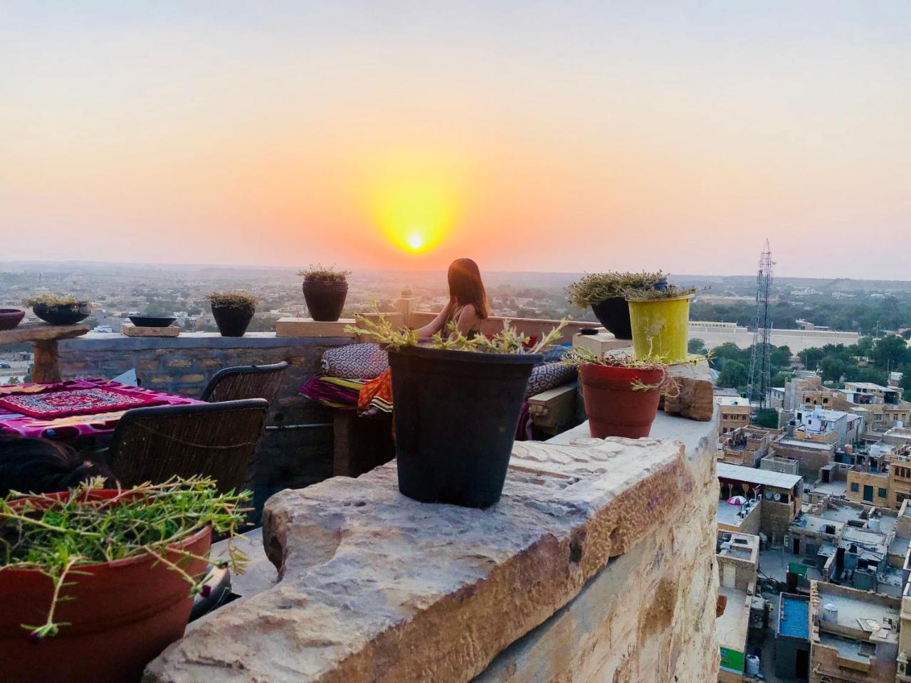 Desert Haveli Guest House Dzsaiszalmer Kültér fotó